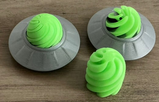 Spiral UFO pass-through figet
